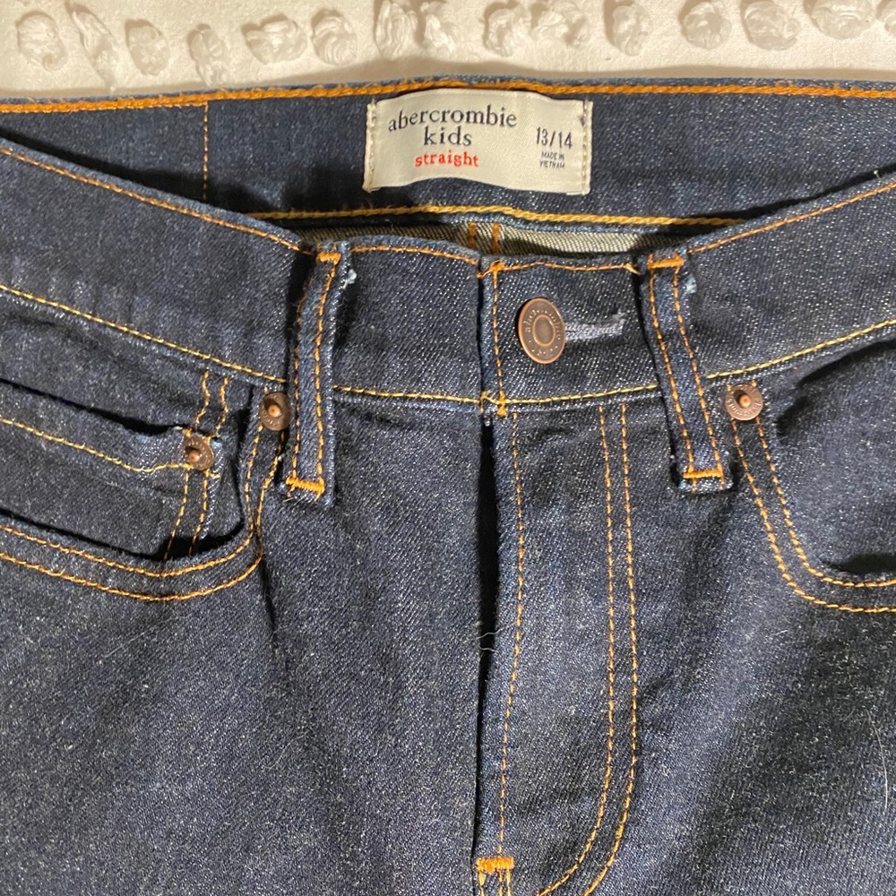 ABERCROMBIE KID JEANS SIZE 13/14